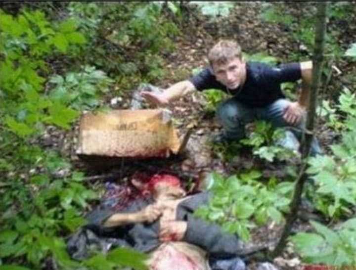 Igor Suprunyuk s jednou z obetí, zdroj: vocal.media