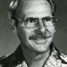 Riaditeľ Burton A. Wragg, zdroj: Facebook