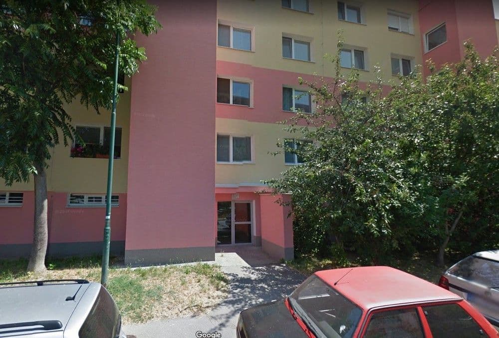 Bytovka na Dolných honoch, kde sa odohralo napadnutie Anny, zdroj: Bratislavské noviny